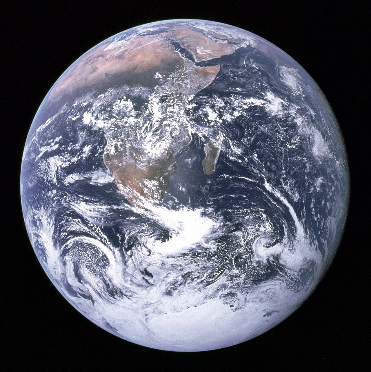 «Голубой мрамор» (The Blue Marble), Apollo 17, 1972