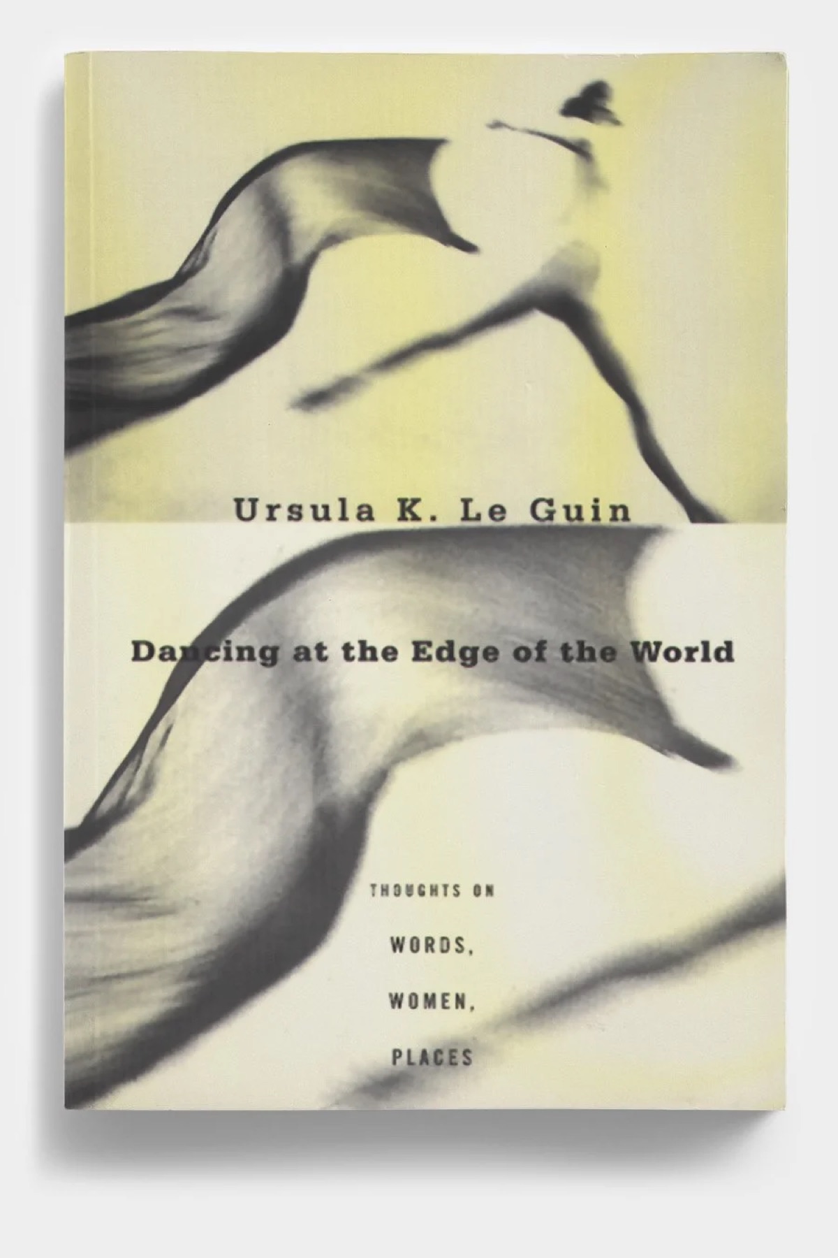 Сборник «Dancing at the Edge of the World» (1989), куда вошло эссе